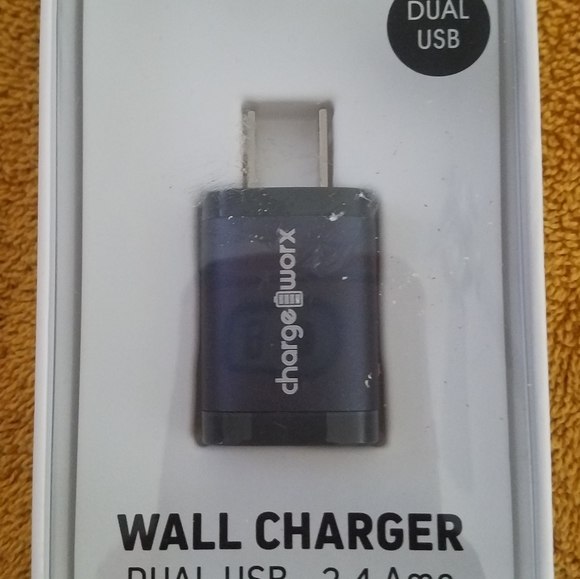 WALL CHARGER - Picture 12 of 12